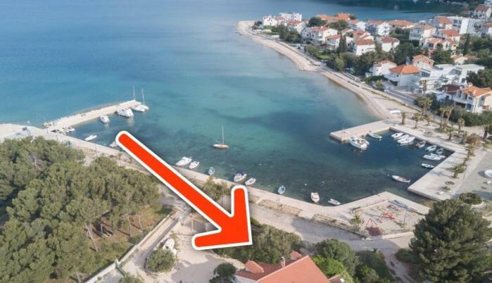 Relaxing Whole Top Floor Apartment By The Sea Žaborić Zewnętrze zdjęcie